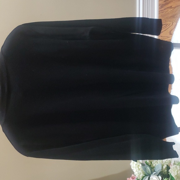 Nwt Aaeda black cardigan with white flowers - Picture 8 of 9